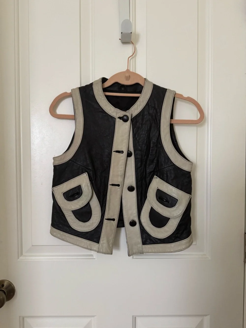 Rem Garson Black Leather Vest with Cream Trim - Picture 1 of 4